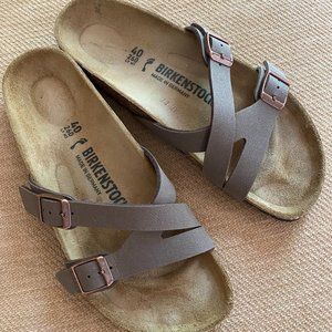 Birkenstock Yao Sandals in Mocha Size EU 40/US 9-9.5 BARELY WORN